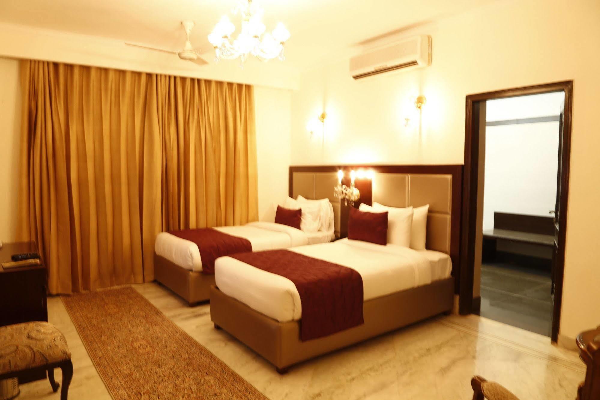 Hotel Africa Avenue Nové Dillí Exteriér fotografie